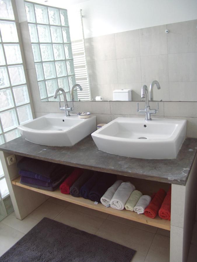 Louise Chatelain Suites Bruselas Exterior foto