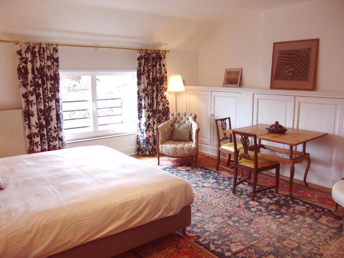 Louise Chatelain Suites Bruselas Exterior foto